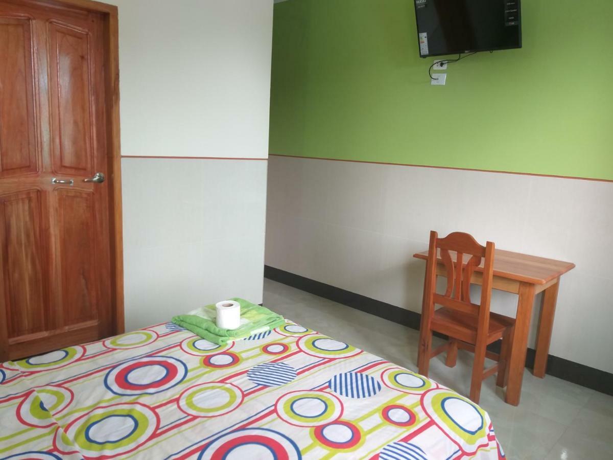 Hotel Tacuaral Rurrenabaque Esterno foto